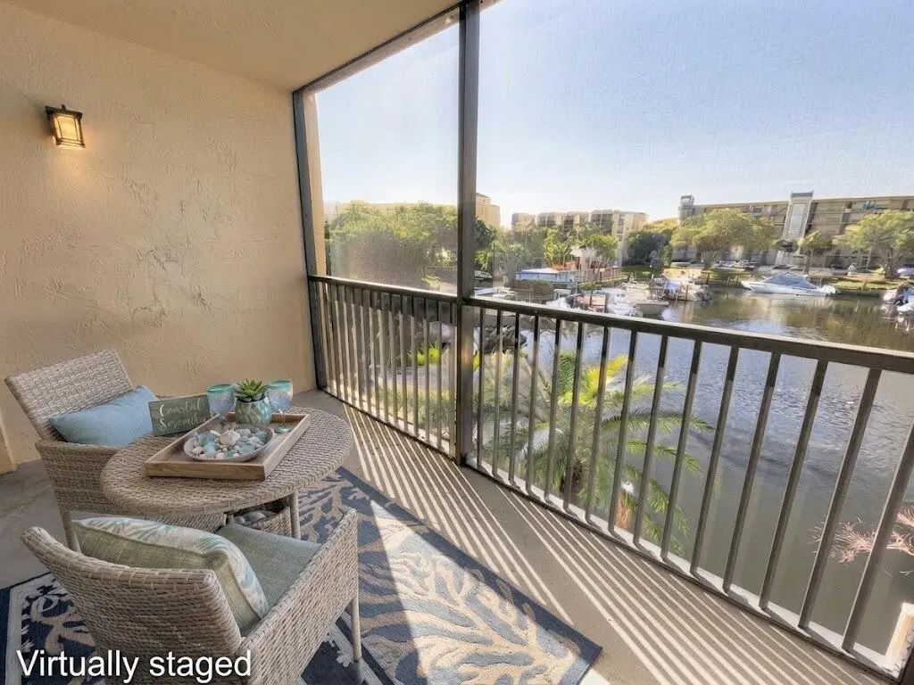 3 Royal Palm Way #205, Boca Raton