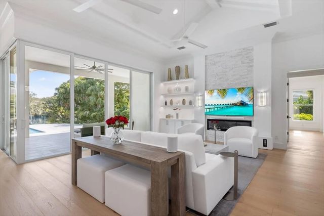 3 of 49 - 201 Shores Drive, Vero Beach, FL