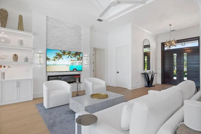 4 of 49 - 201 Shores Drive, Vero Beach, FL