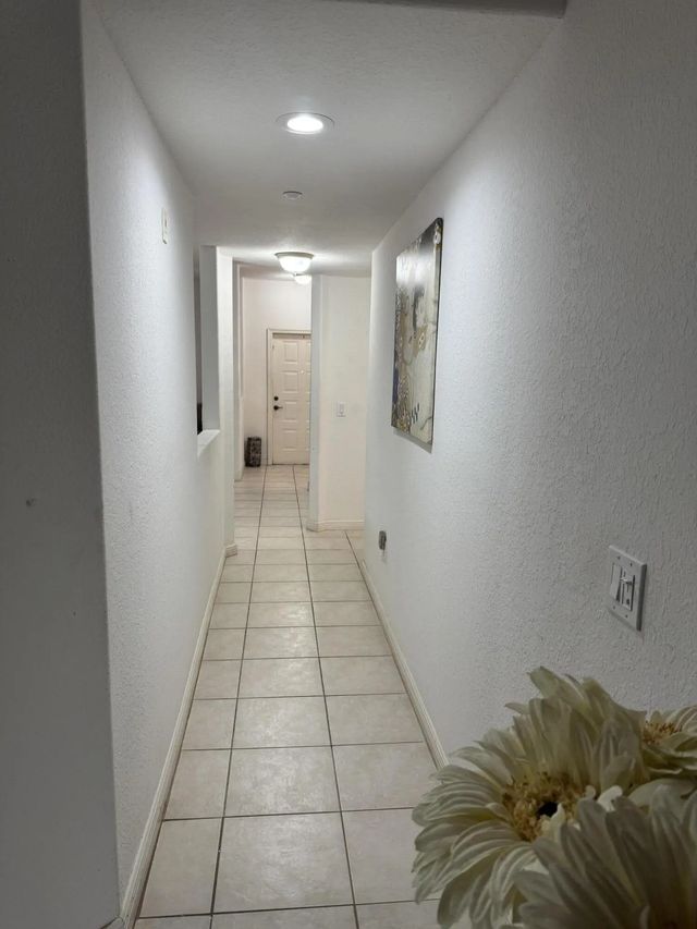 5 of 45 - 7715 Southampton Terrace #405, Tamarac, FL