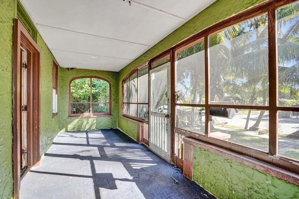 627 30th Street, West Palm Beach
