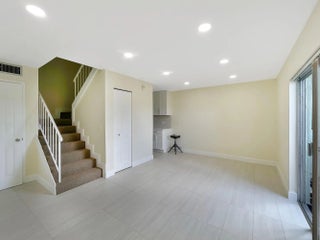 Photo of Listing #F10544755