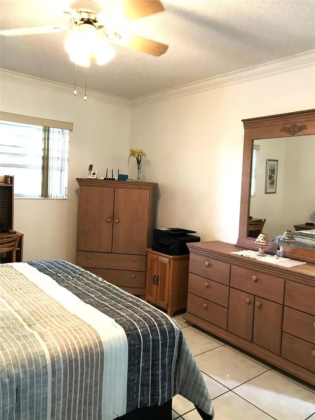 4 of 8 - 5003 Nw 35th Street #508, Lauderdale Lakes, FL