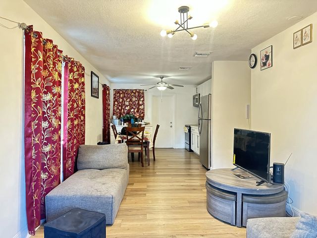 3 of 14 - 725 58th Street, West Palm Beach, FL