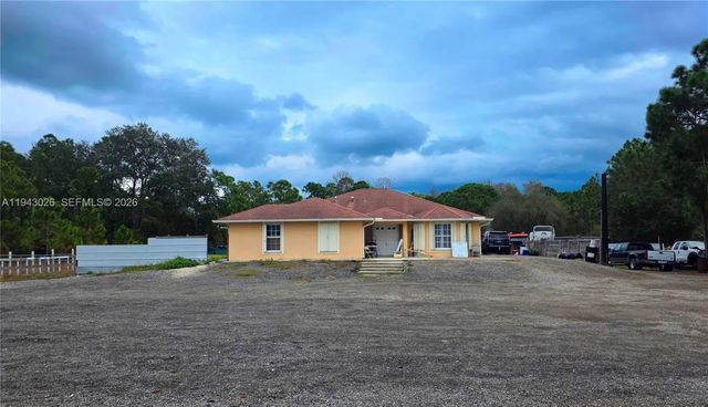 2 of 31 - 355 N Lindero Street, Clewiston, FL