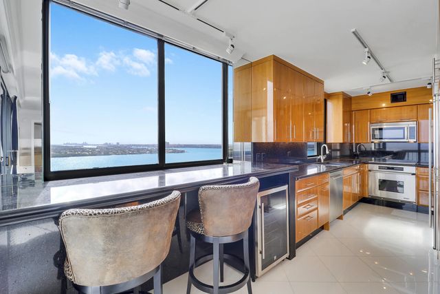 5 of 32 - 5380 N Ocean Drive #20b, Singer Island, FL
