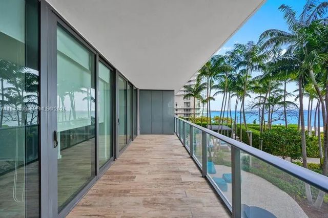 3 of 25 - 650 Ne 32nd Street #602, Miami, FL