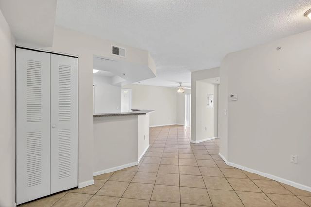 5 of 32 - 3662 Nw Adriatic Lane, Jensen Beach, FL