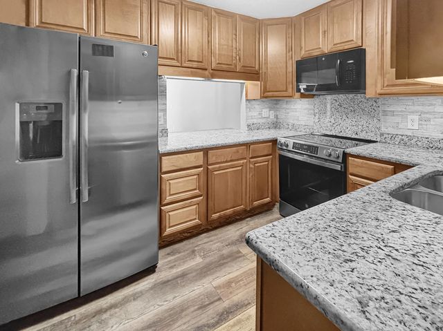 2 of 12 - 4208 N Landar Drive, Lake Worth, FL