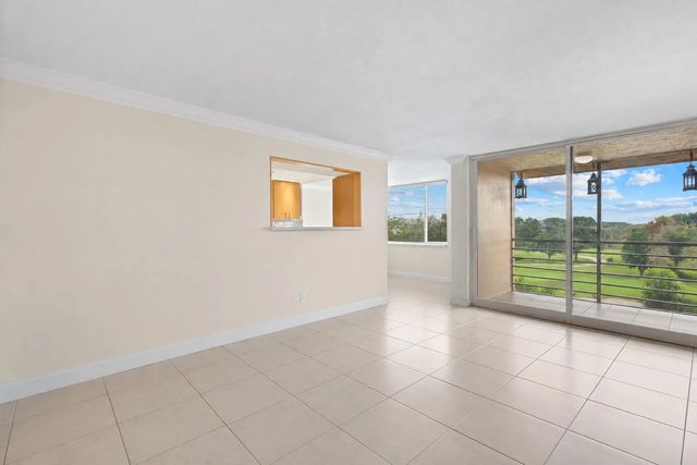 3 of 55 - 9470 Live Oak Place #409, Davie, FL