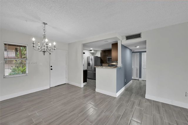 4 of 26 - 2850 Somerset Drive #105l, Lauderdale Lakes, FL