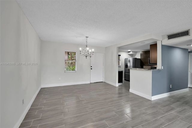 5 of 26 - 2850 Somerset Drive #105l, Lauderdale Lakes, FL