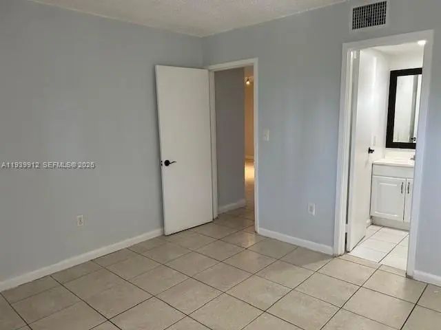 3 of 8 - 5100 Sw 41st Street #329, Pembroke Park, FL