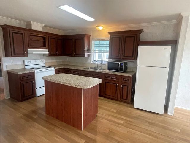 2 of 13 - 2321 Sw 85th Avenue, Davie, FL