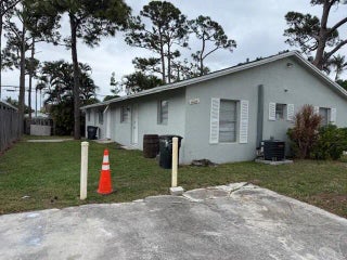 Photo of Listing #R11153605