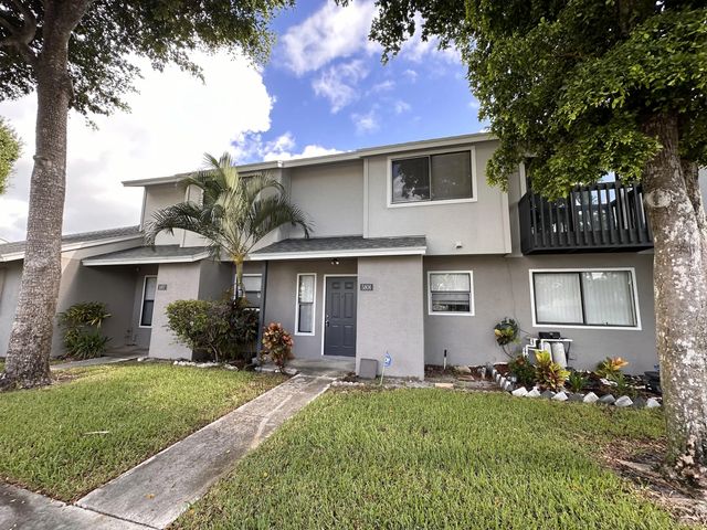 5806 Channel Drive, Greenacres