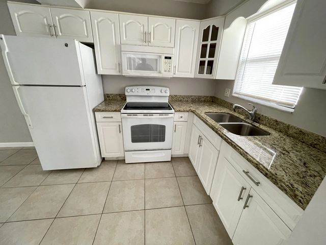 3 of 21 - 5806 Channel Drive, Greenacres, FL