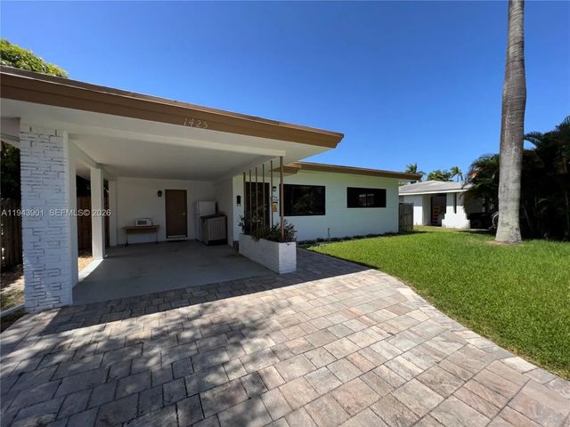 1425 Grant Street, Hollywood