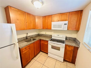 Photo of Listing #F10545019