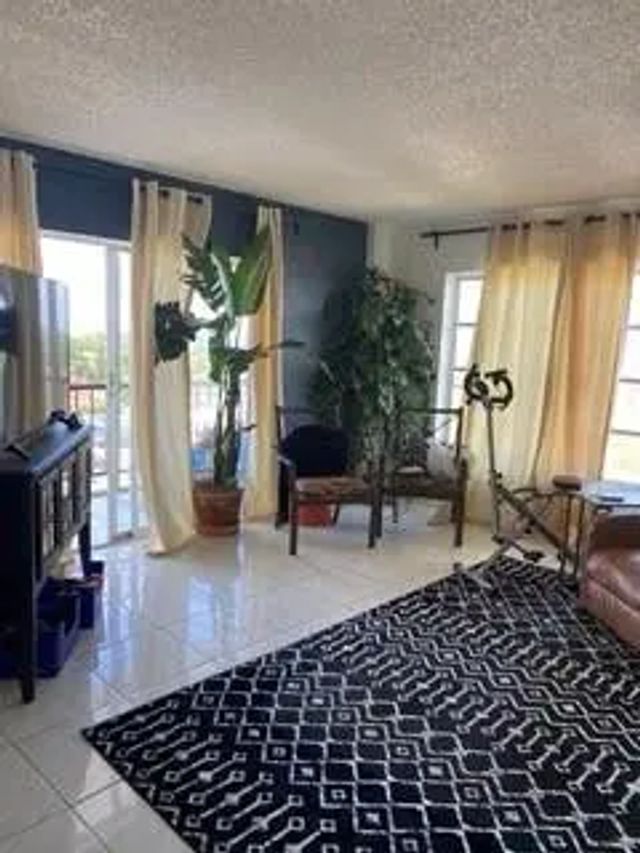 5 of 15 - 4174 Inverrary Drive #1015, Lauderhill, FL