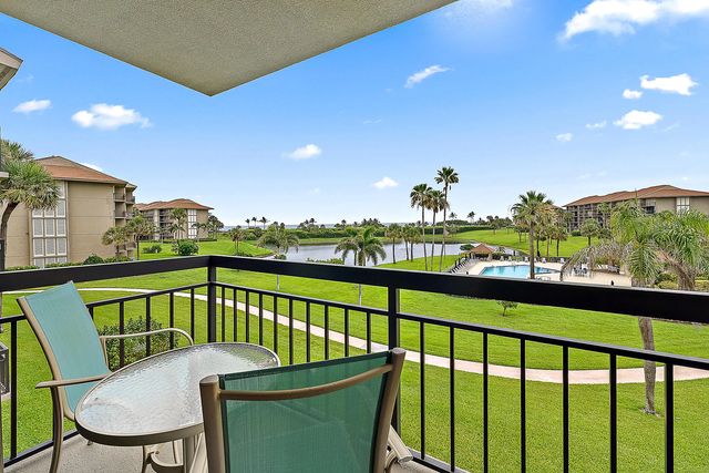 4 of 23 - 301 S Seas Drive #305, Jupiter, FL