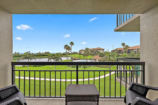 5 of 23 - 301 S Seas Drive #305, Jupiter, FL