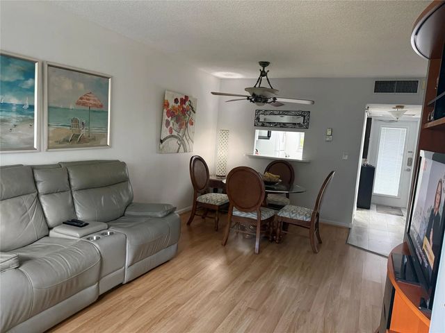 4 of 22 - 3431 Nw 50th Avenue #304, Lauderdale Lakes, FL