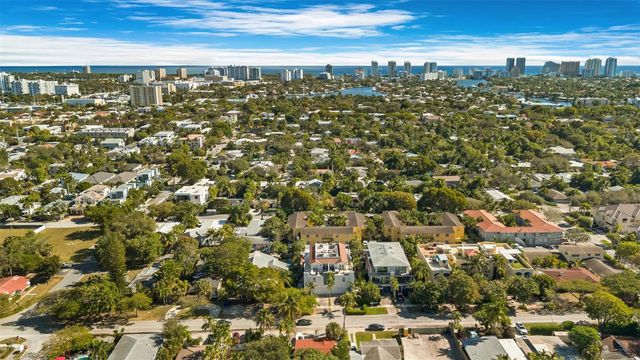 3 of 48 - 732 Ne 15th Avenue, Fort Lauderdale, FL