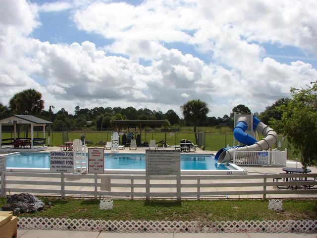 4 of 8 - 730 S Willow, Clewiston, FL