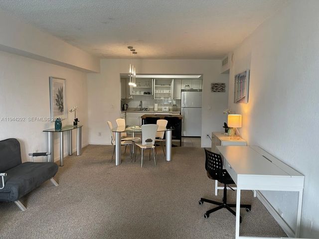3 of 11 - 19370 Collins Avenue #222, Sunny Isles Beach, FL