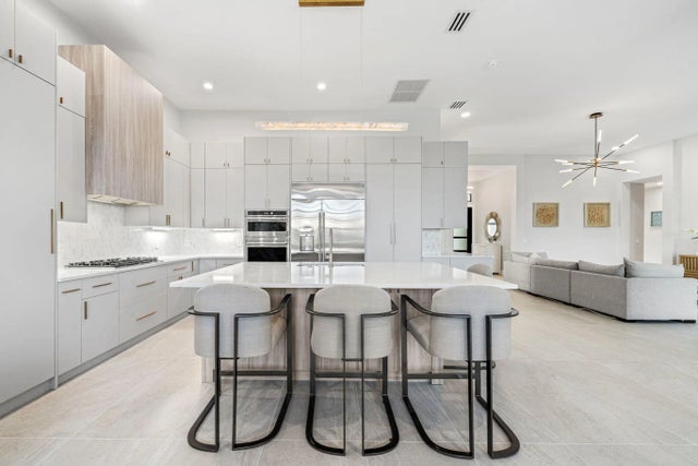 246 Sedona Way, Palm Beach Gardens