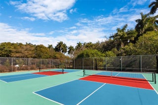 Photo of Listing #F10541595