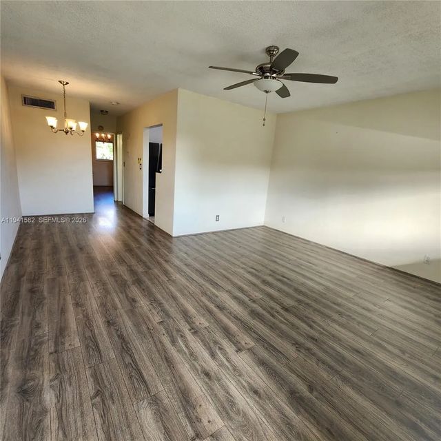 3 of 21 - 2170 Ne 51st Court #b23, Fort Lauderdale, FL