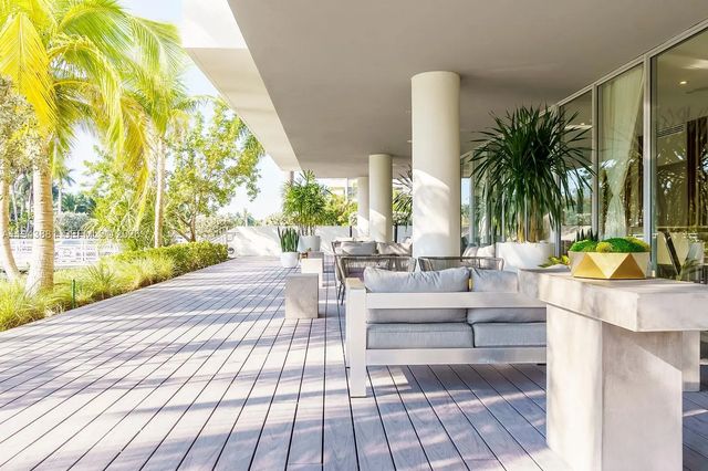 5 of 9 - 9540 W Bay Harbor Drive #310-2, Bay Harbor Islands, FL