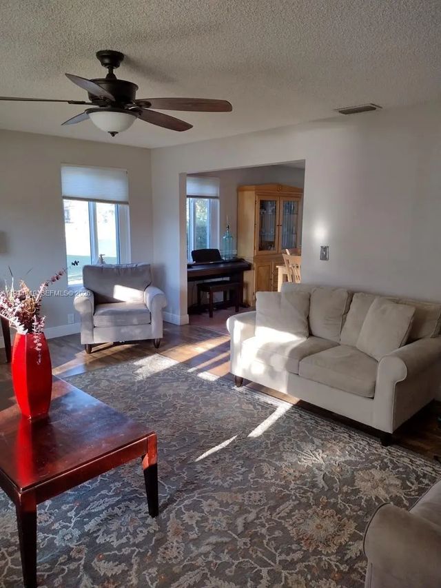 3 of 21 - 14531 Hickory Court, Davie, FL