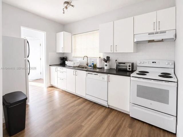 3 of 20 - 1821 Nw 33rd Street, Miami, FL