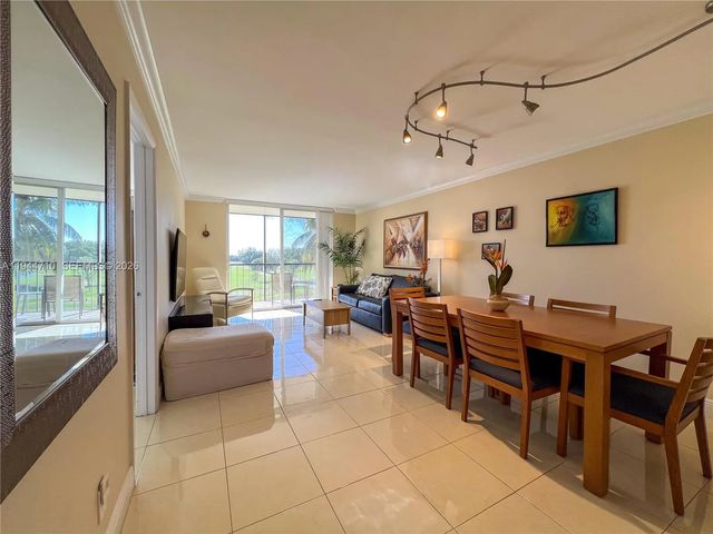 4 of 10 - 8900 Washington Boulevard #401a, Pembroke Pines, FL