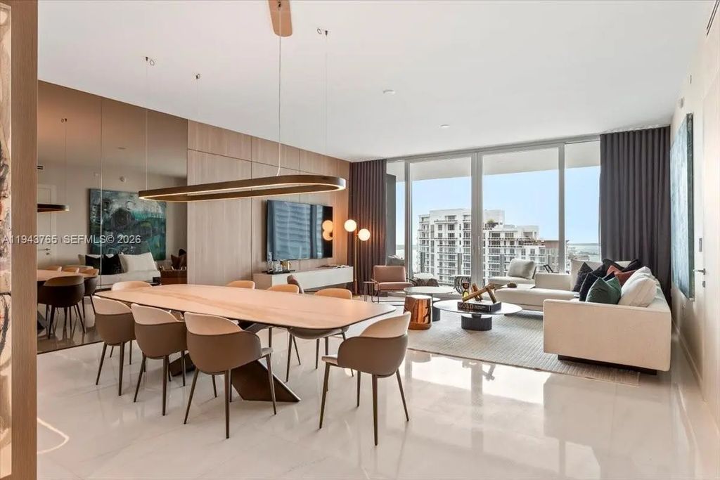 300 Biscayne Blvd Way #3403, Miami