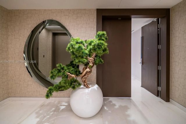 4 of 82 - 300 Biscayne Blvd Way #3403, Miami, FL