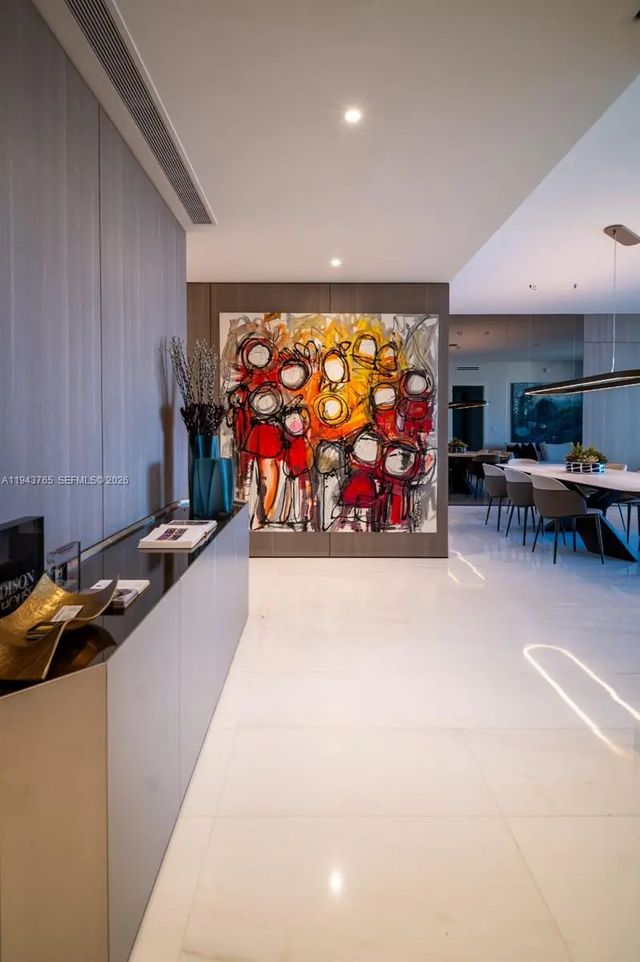 5 of 82 - 300 Biscayne Blvd Way #3403, Miami, FL