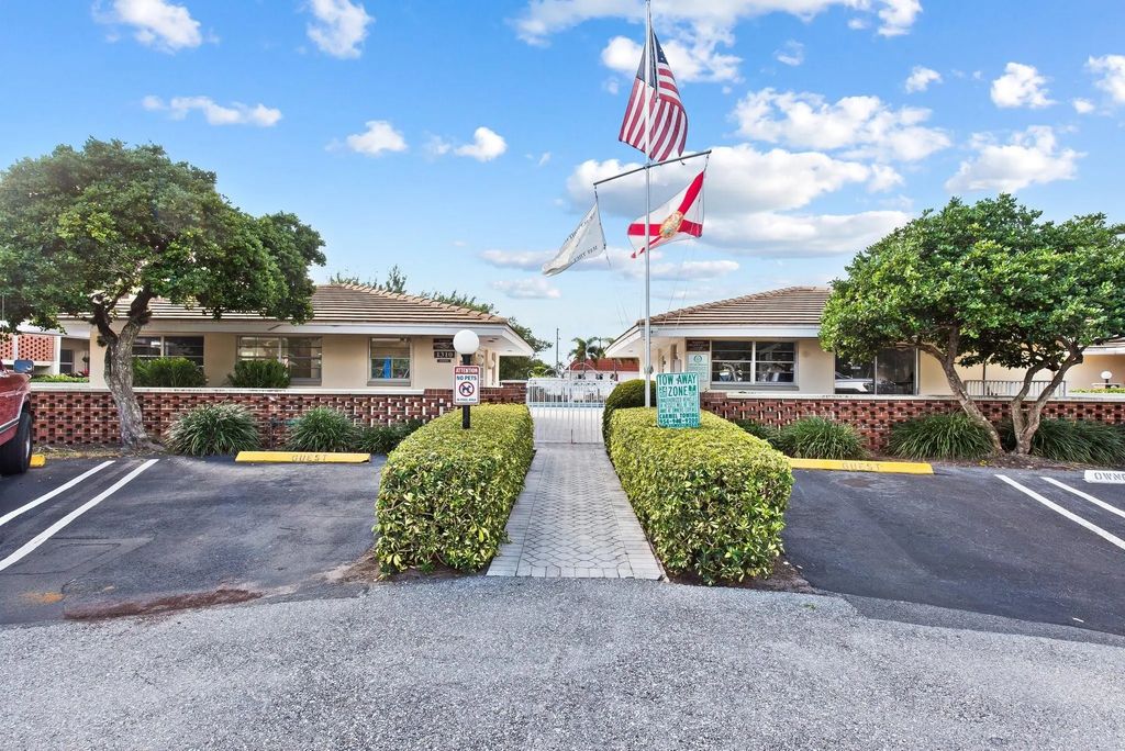 1340 Ne 28th Avenue #232, Pompano Beach