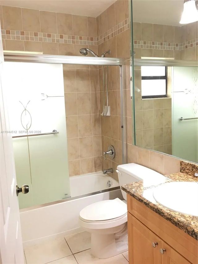 5 of 17 - 3818 Coral Tree Circle #3818, Coconut Creek, FL