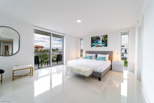 5 of 8 - 1100 100th Street #802, Bay Harbor Islands, FL