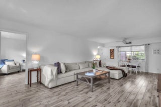 Photo of Listing #R11154076