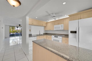 Photo of Listing #F10544701