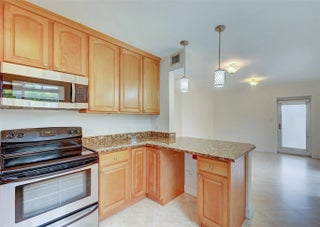 Photo of Listing #F10545292