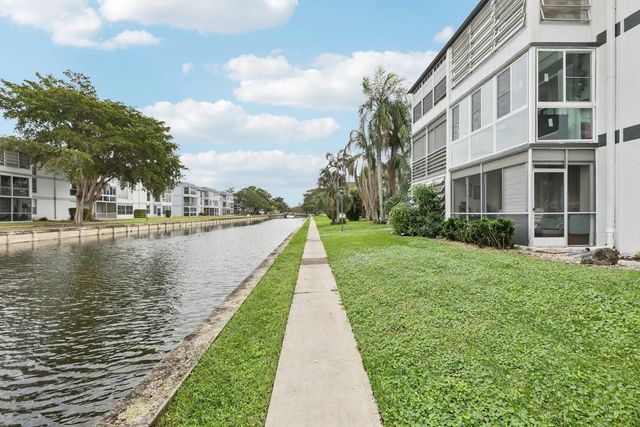 8330 Sands Point Boulevard #304n, Fort Lauderdale
