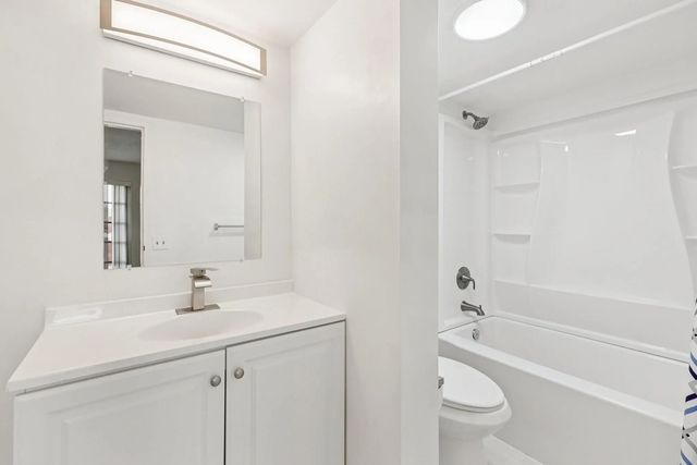 5 of 9 - 8330 Sands Point Boulevard #304n, Fort Lauderdale, FL
