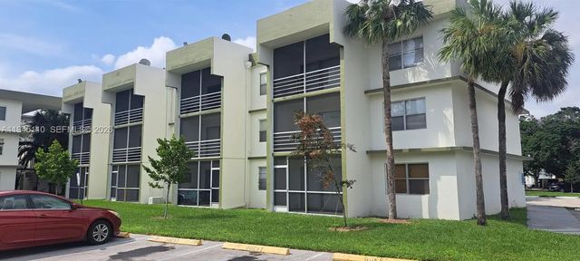 4255 N University Drive #315, Sunrise