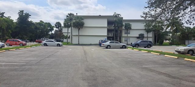 3 of 35 - 4255 N University Drive #315, Sunrise, FL